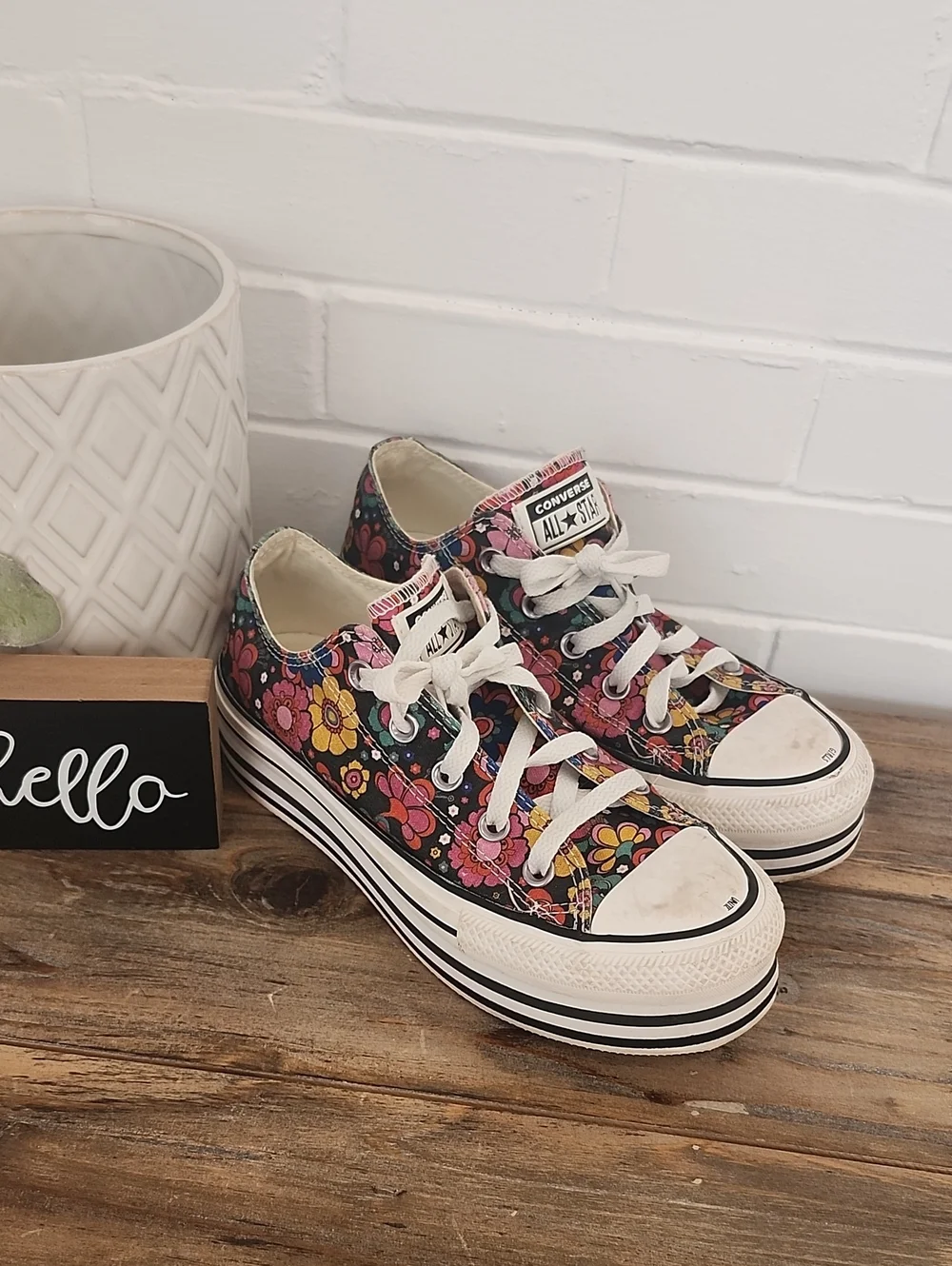 Converse Platform Low Top Sneakers - Black Floral Multi, 6